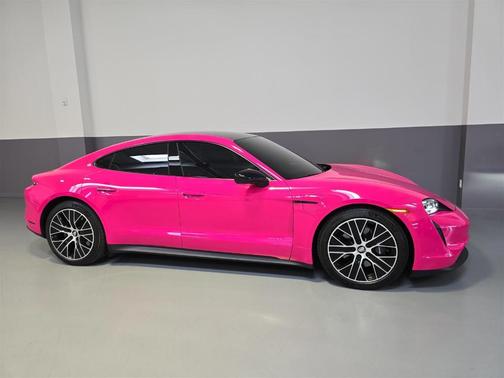 2023 Porsche Taycan Base