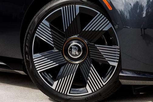 2024 Rolls-Royce Spectre 