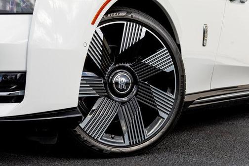 2024 Rolls-Royce Spectre 