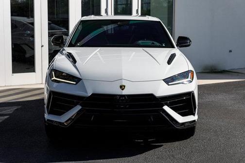 2023 Lamborghini Urus S