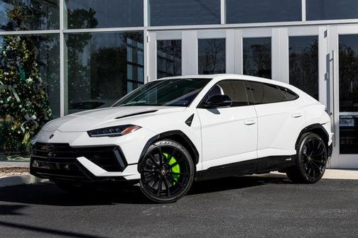 2023 Lamborghini Urus S