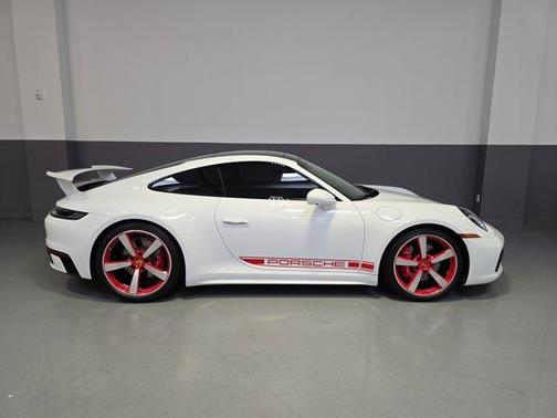 2023 Porsche 911 Carrera S