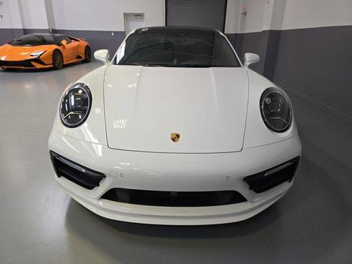 2023 Porsche 911 Carrera S