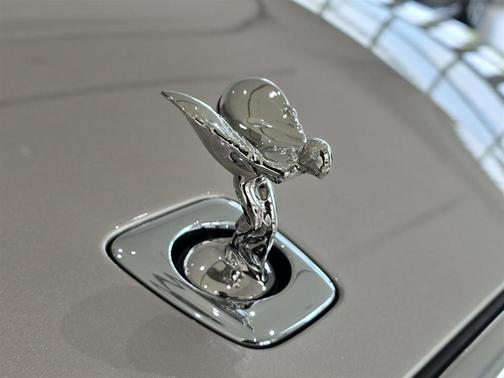 2024 Rolls-Royce Spectre