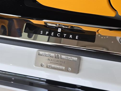 2024 Rolls-Royce Spectre