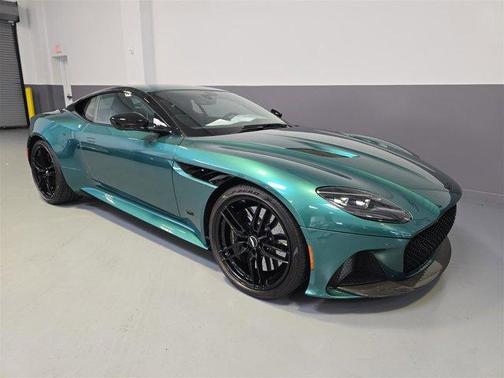2022 Aston Martin DBS Superleggera