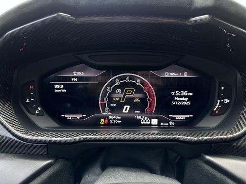 2023 Lamborghini Urus Performante