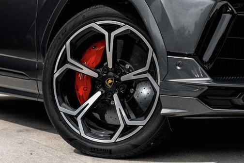 2024 Lamborghini Urus S
