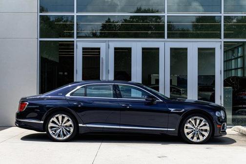2024 Bentley Flying Spur V8