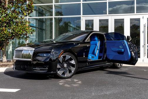 2025 Rolls-Royce Spectre 