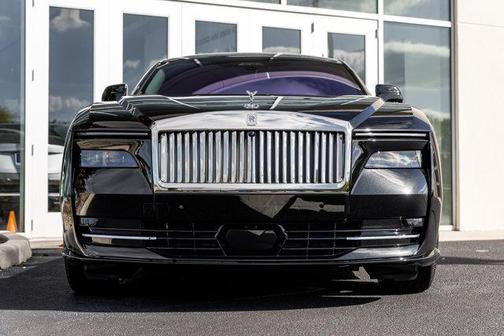 2025 Rolls-Royce Spectre 