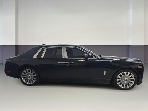 2018 Rolls-Royce Phantom