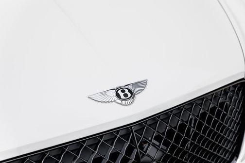 2025 Bentley Bentayga V8