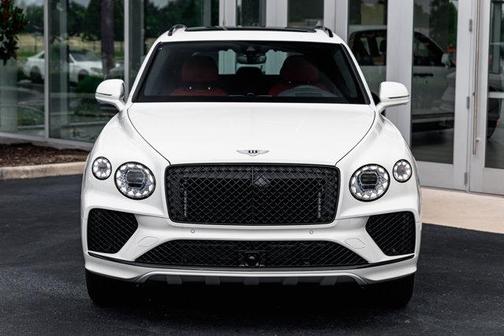 2025 Bentley Bentayga V8