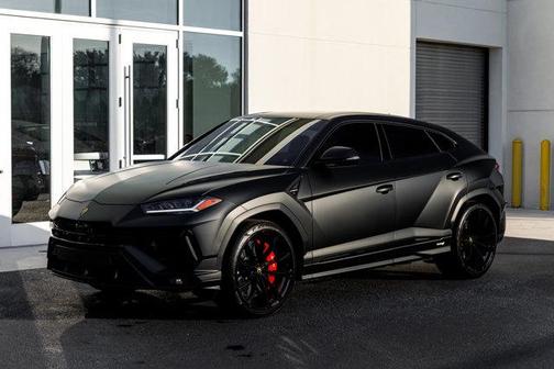 2024 Lamborghini Urus S