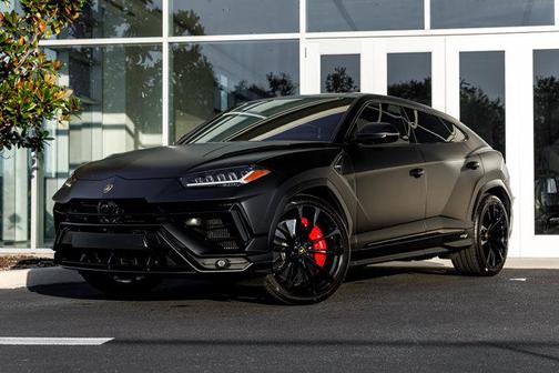 2024 Lamborghini Urus S