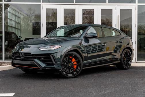 2024 Lamborghini Urus S