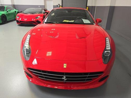 2017 Ferrari California T