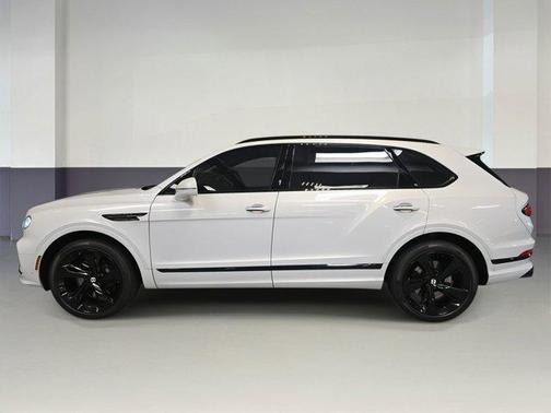2023 Bentley Bentayga Azure