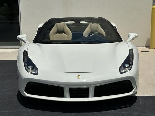 2018 Ferrari 488 Spider Base