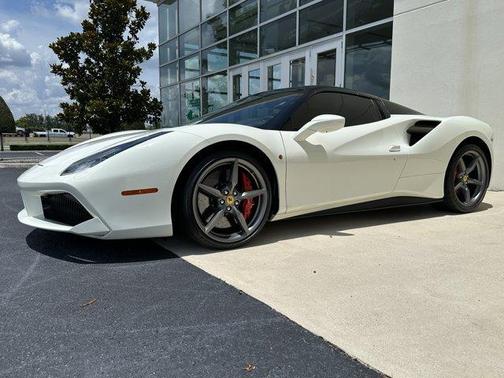 2018 Ferrari 488 Spider Base