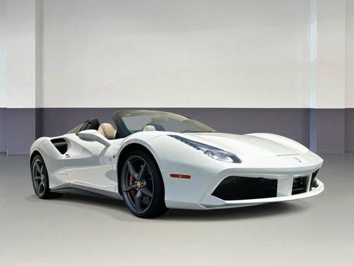 2018 Ferrari 488 Spider Base