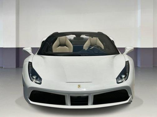 2018 Ferrari 488 Spider Base