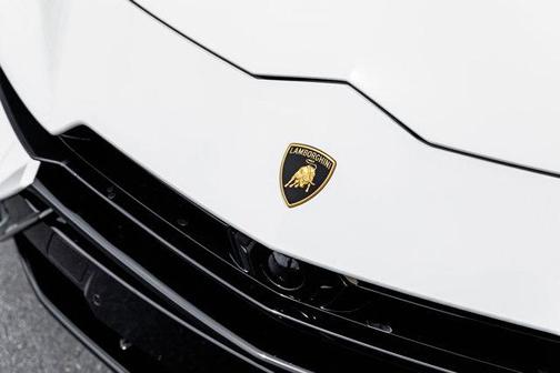 2024 Lamborghini Urus S
