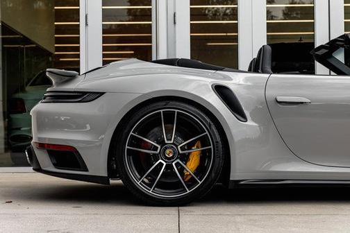 2024 Porsche 911 Turbo S