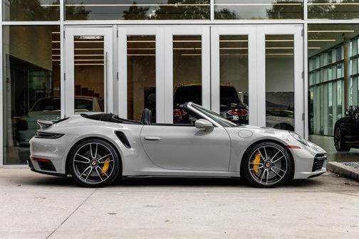 2024 Porsche 911 Turbo S