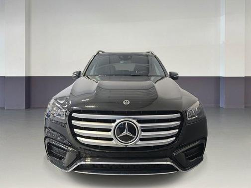 2024 Mercedes-Benz GLS 450 4MATIC