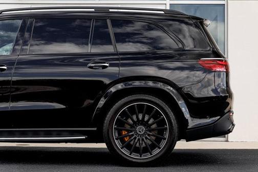 2025 Mercedes-Benz AMG GLS 63 Base