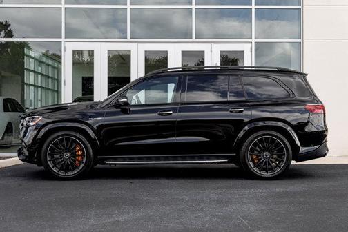 2025 Mercedes-Benz AMG GLS 63 Base