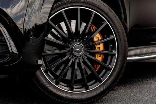 2025 Mercedes-Benz AMG GLS 63 Base