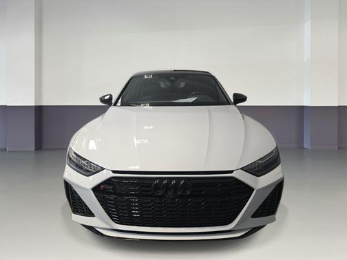 2021 Audi RS 7 4.0T quattro