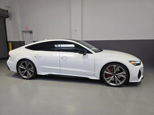 2021 Audi RS 7 4.0T quattro