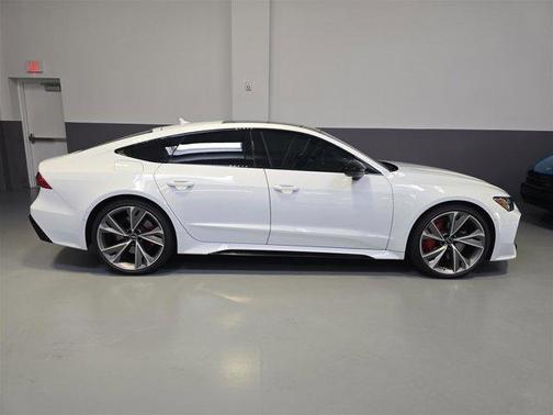 2021 Audi RS 7 4.0T quattro
