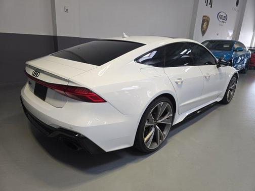 2021 Audi RS 7 4.0T quattro