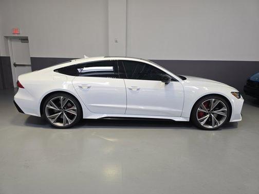 2021 Audi RS 7 4.0T quattro