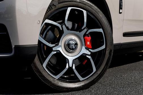 2023 Rolls-Royce Cullinan 