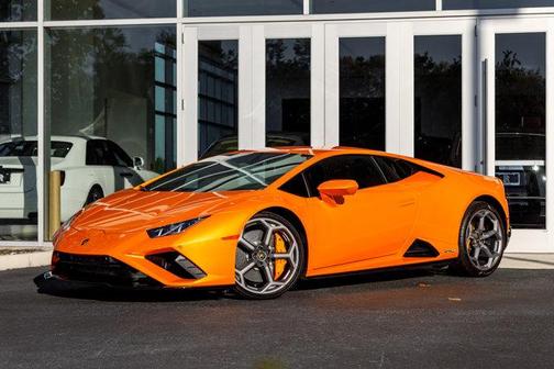 2023 Lamborghini Huracan EVO Base