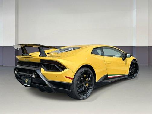 2019 Lamborghini Huracan Performante