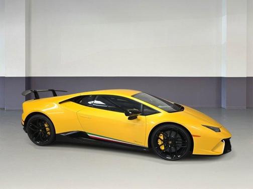 2019 Lamborghini Huracan Performante