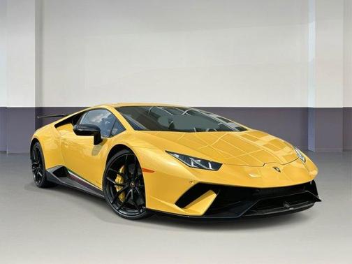 2019 Lamborghini Huracan Performante