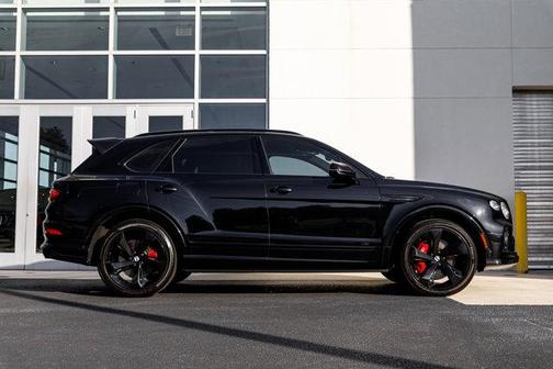 2022 Bentley Bentayga V8