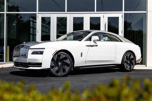 2024 Rolls-Royce Spectre 