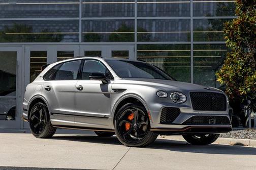 2025 Bentley Bentayga V8