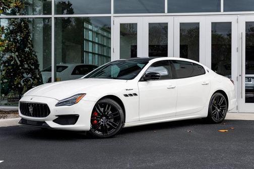 2022 Maserati Quattroporte Modena Q4