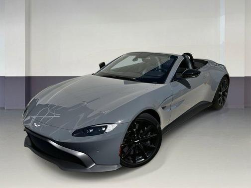 2021 Aston Martin Vantage Base
