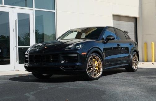 2023 Porsche Cayenne Turbo GT